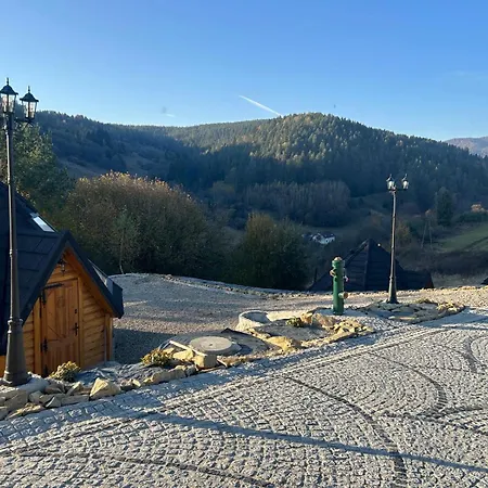Сasa de vacaciones Sferyczny Azyl