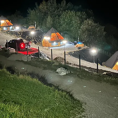 Tatil Evi Sferyczny Azyl